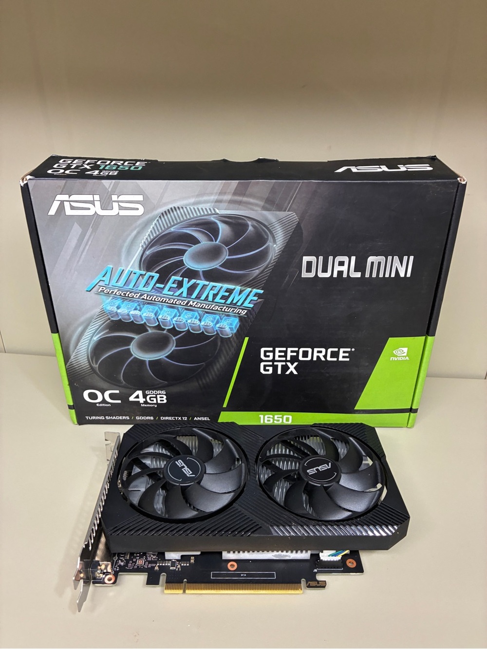 GIGABYTE GeForce GTX 1650 SUPER WINDFORCE OC GDDR6 Graphics Card - 4GB